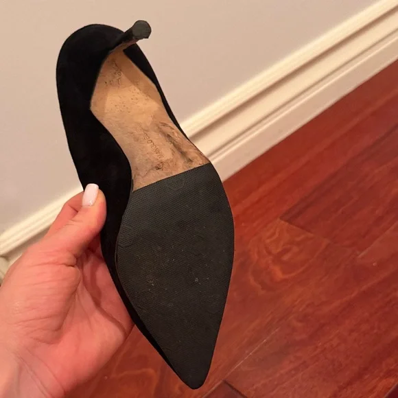 Classic Black Pointed-Toe Stiletto Pumps - Picture 6 of 6